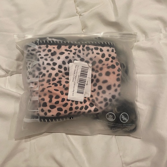 Animal Print Bikini - Picture 6 of 6